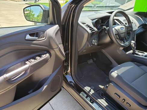 Used 2018 Ford Escape SE AWD/4WD image 10