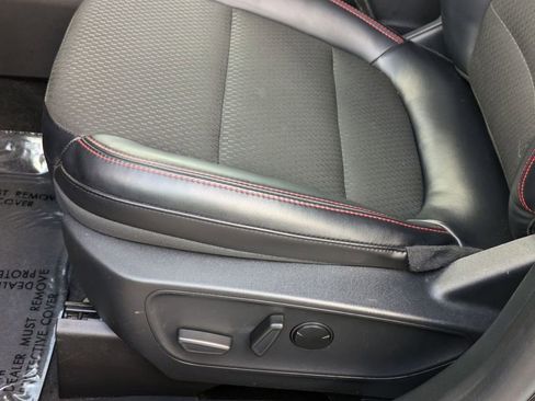 Used 2025 Ford Escape ST-Line image 15