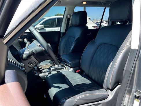 Used 2022 Nissan Armada Platinum w/ Captain's Chairs Package AWD/4WD image 34