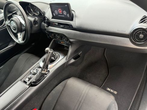 Used 2021 MAZDA MX-5 Miata Sport image 28