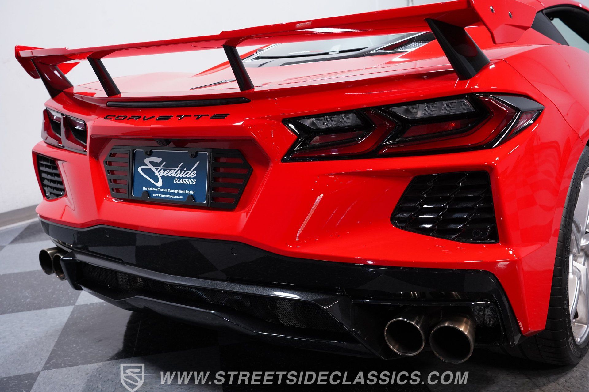 Used 2021 Chevrolet Corvette Stingray Preferred Cpe w/ Z51 Performance Package RWD image 22