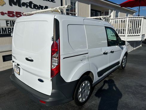 Used 2016 Ford Transit Connect XL image 7