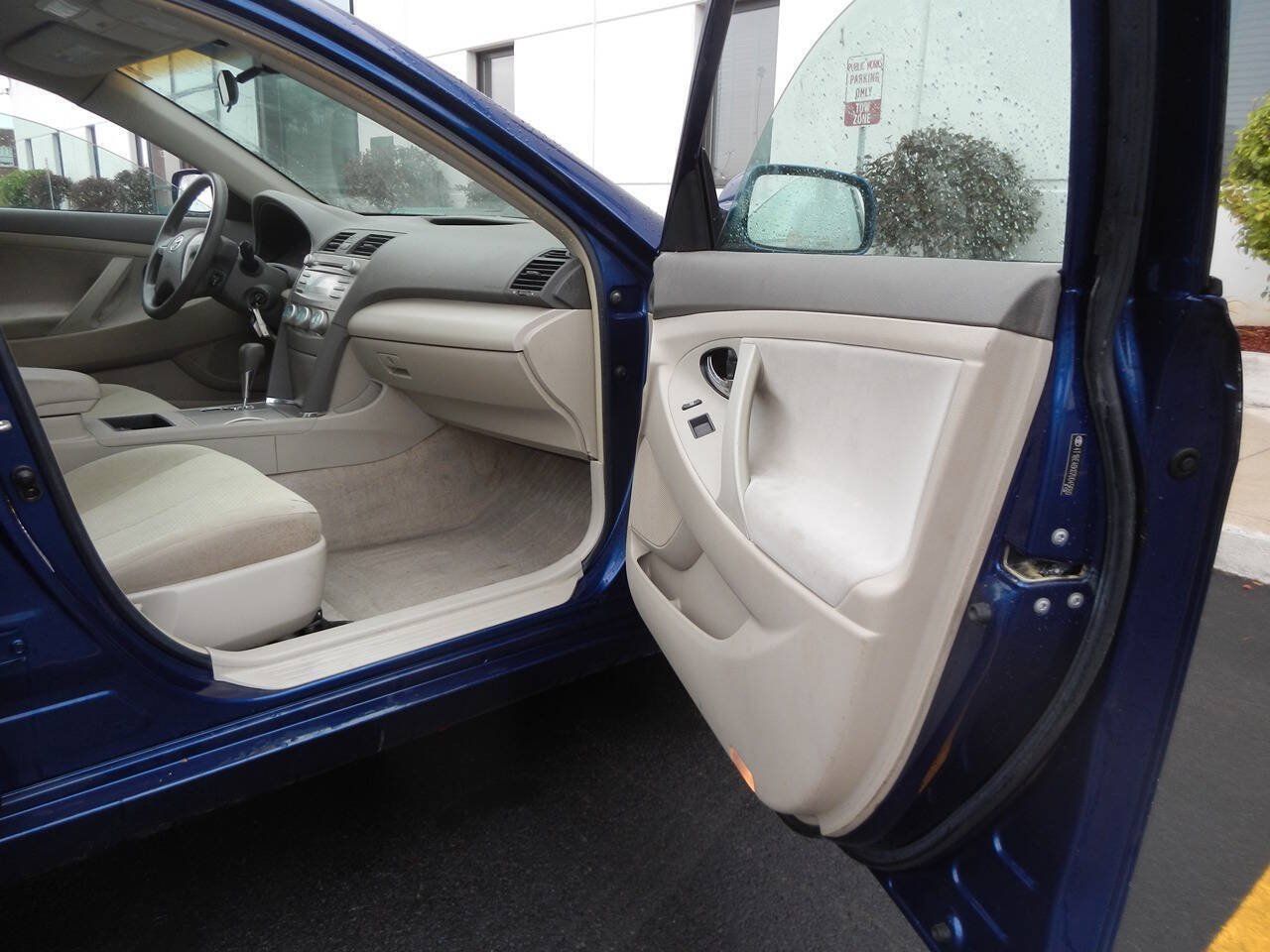 Used 2007 Toyota Camry CE FWD image 35