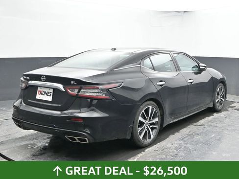 Used 2023 Nissan Maxima SL image 11