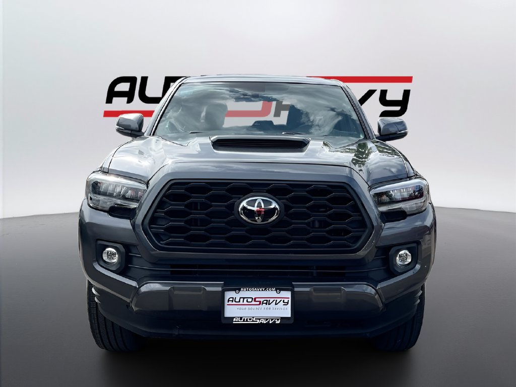 Used 2023 Toyota Tacoma TRD Sport AWD/4WD image 2