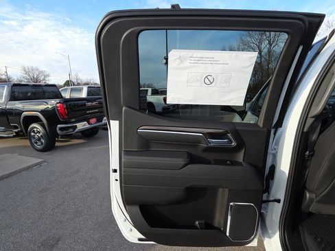 New 2026 Chevrolet Silverado 1500 LT Trail Boss w/ Convenience Package II image 27