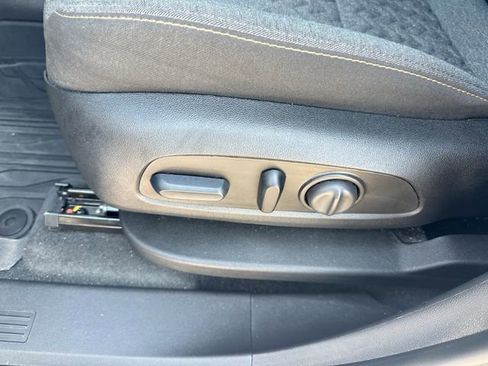 Used 2024 Chevrolet Equinox LT w/ LPO, Floor Liner Package FWD image 12