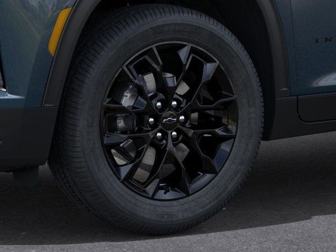 New 2026 Chevrolet Traverse LT w/ Midnight/Sport Edition FWD image 9