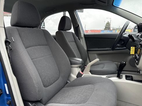 Used 2006 Kia Spectra EX image 16