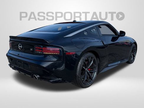 Certified 2024 Nissan Z Performance w/ Floor Mat Package image 5