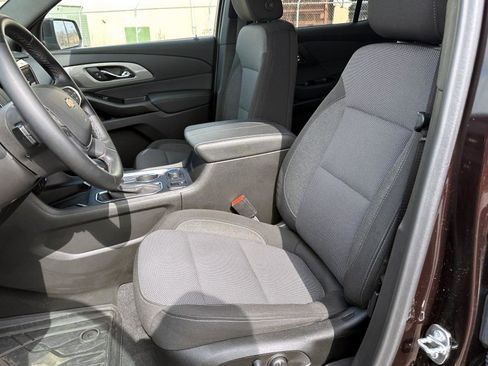 Certified 2023 Chevrolet Traverse LT w/ LPO, Floor Liner Package image 17