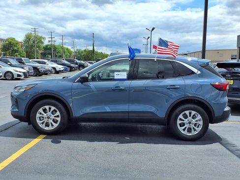 Certified 2023 Ford Escape Active AWD/4WD image 23