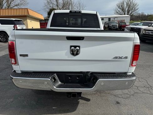 Used 2016 RAM 2500 Laramie AWD/4WD image 3