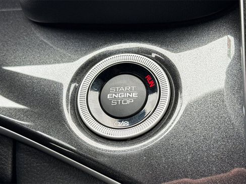 Used 2022 Jeep Grand Cherokee Altitude image 32