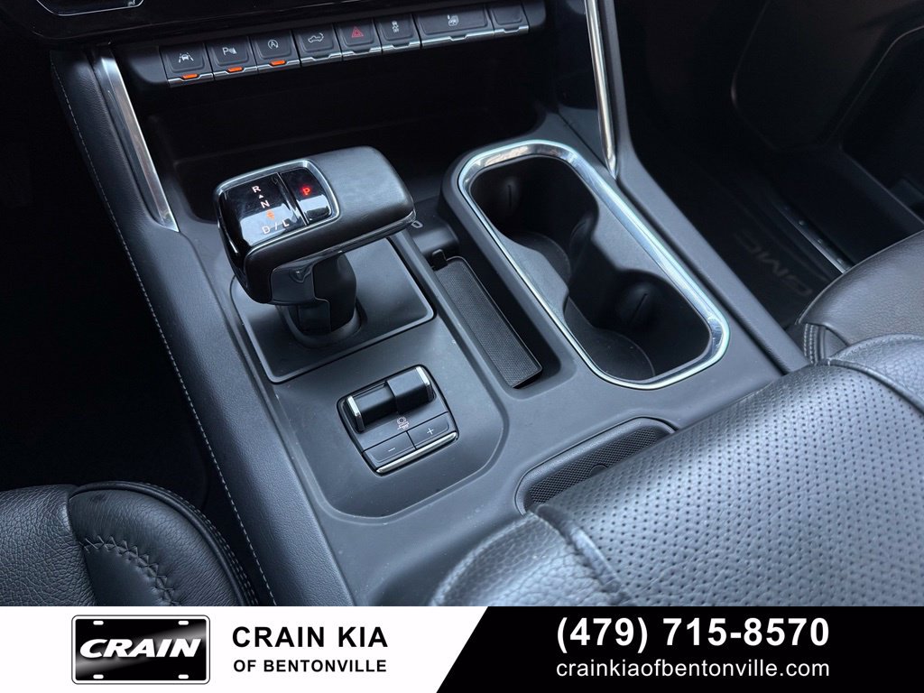 Used 2024 GMC Sierra 1500 Denali w/ Denali Reserve Package RWD image 18