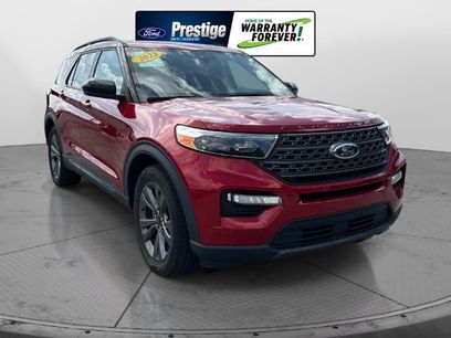 Certified 2023 Ford Explorer XLT w/ Equipment Group 202A