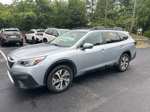 Used 2021 Subaru Outback Limited AWD/4WD image 9