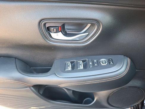 Certified 2023 Honda HR-V Sport image 12