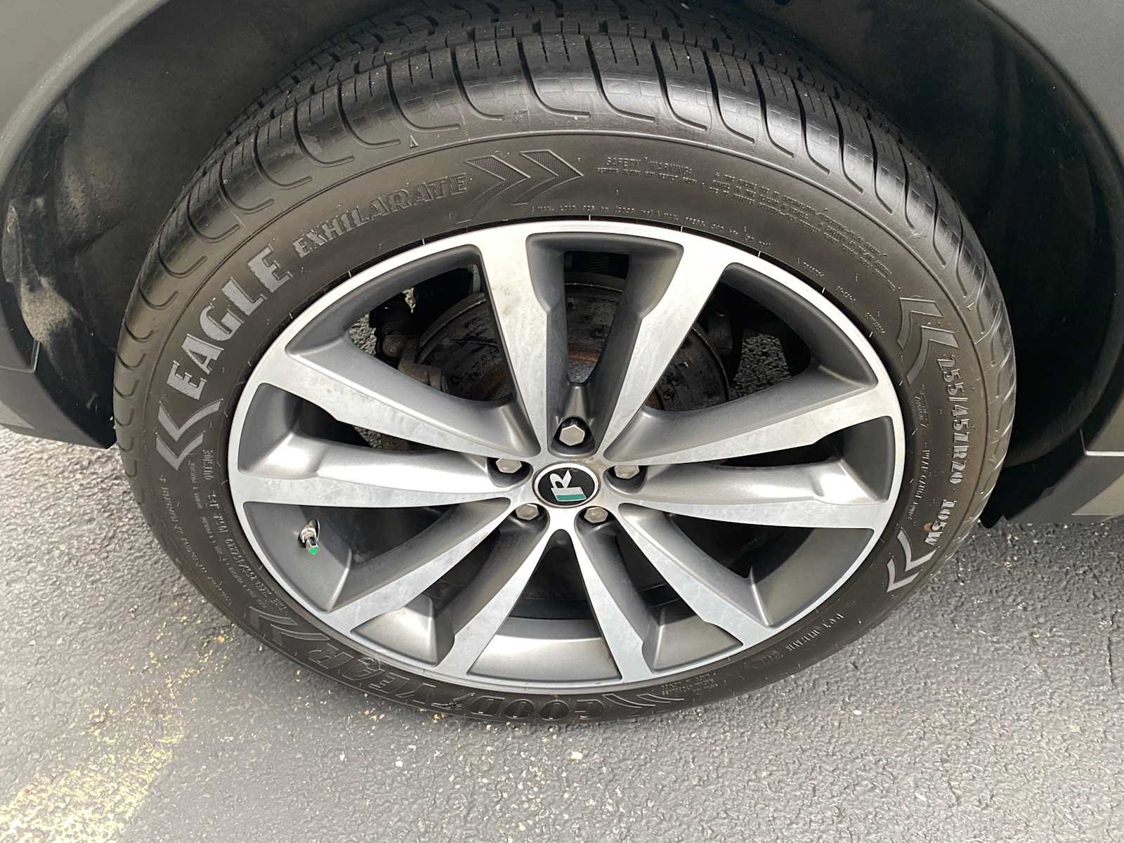 Used 2018 Jaguar E-PACE R-Dynamic SE AWD/4WD image 45