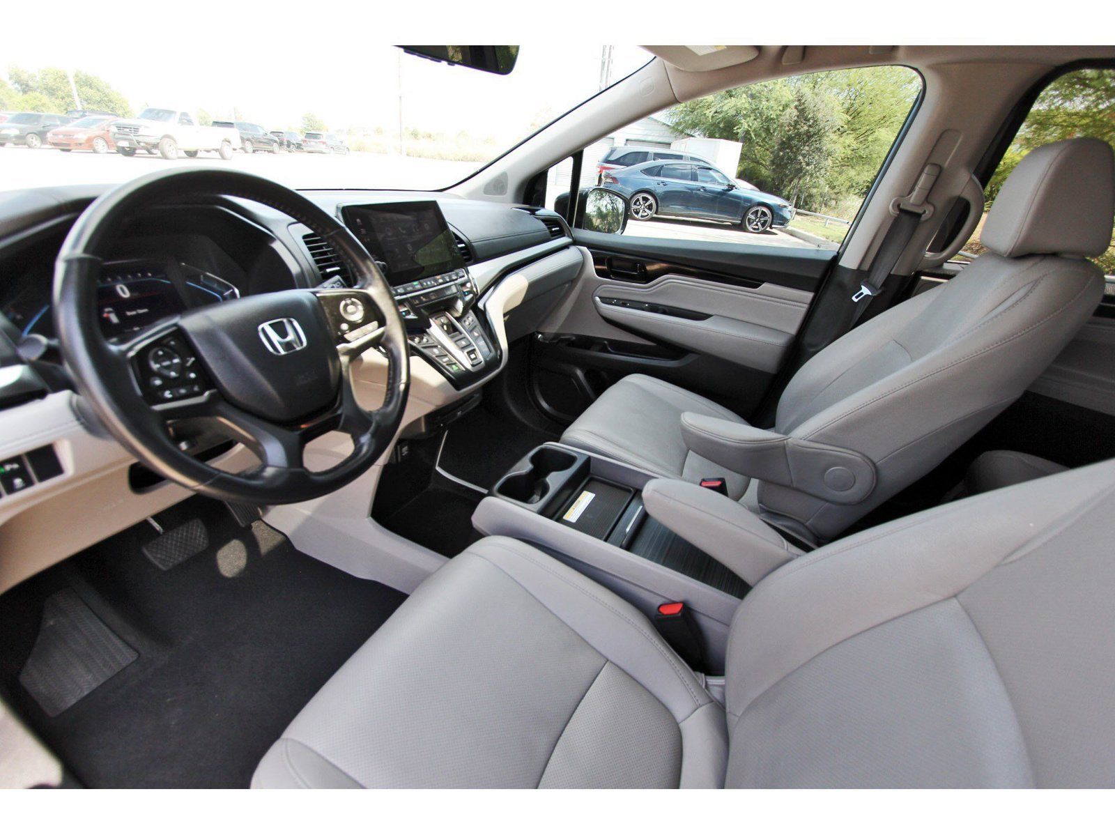 Used 2020 Honda Odyssey Elite image 35