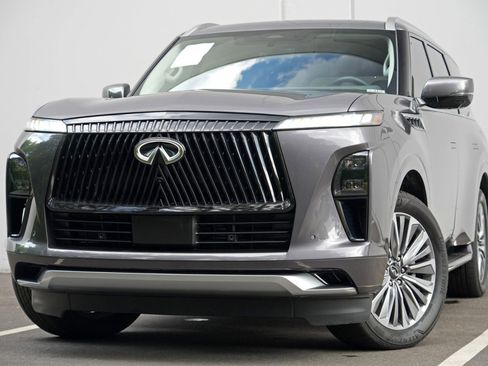 Used 2025 INFINITI QX80 Luxe AWD/4WD image 3