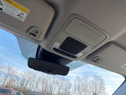 Certified 2025 Honda Pilot EX-L image 13