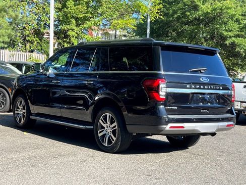 Used 2023 Ford Expedition Max Limited AWD/4WD image 3
