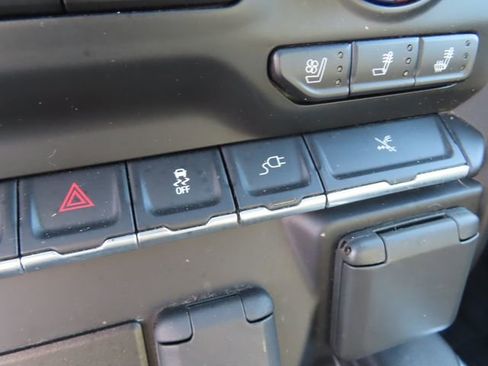 Used 2020 Chevrolet Silverado 1500 High Country w/ Technology Package image 41