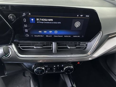 Used 2025 Chevrolet Trax ACTIV w/ Driver Confidence Package FWD image 13