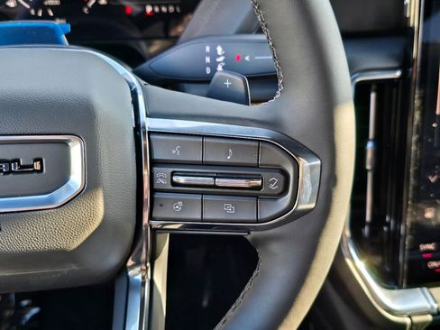 New 2026 GMC Yukon XL Denali w/ Advanced Technology Package image 20
