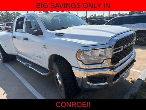 Used 2022 RAM 3500 Tradesman w/ Towing Technology Group RWD image 8
