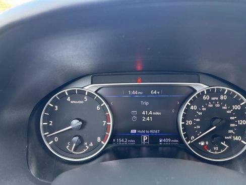 Used 2024 Nissan Altima 2.5 SR image 34