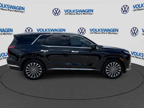 Used 2024 Hyundai Palisade Calligraphy FWD image 15