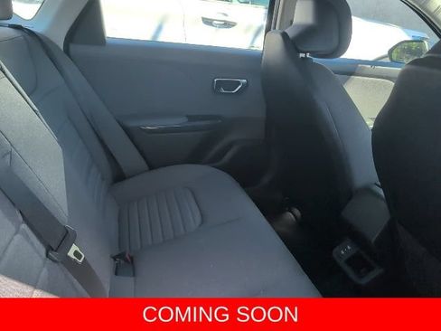 Used 2025 Kia K4 EX FWD image 9