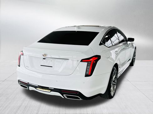 Used 2022 Cadillac CT5 Sport w/ Climate Package image 6