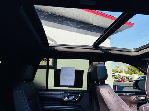 Used 2022 Chevrolet Tahoe RST w/ Luxury Package image 24