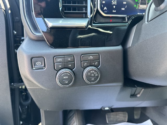 New 2026 Chevrolet Silverado 1500 RST AWD/4WD image 15