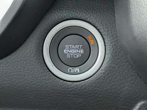 Used 2026 RAM 1500 Big Horn AWD/4WD image 24