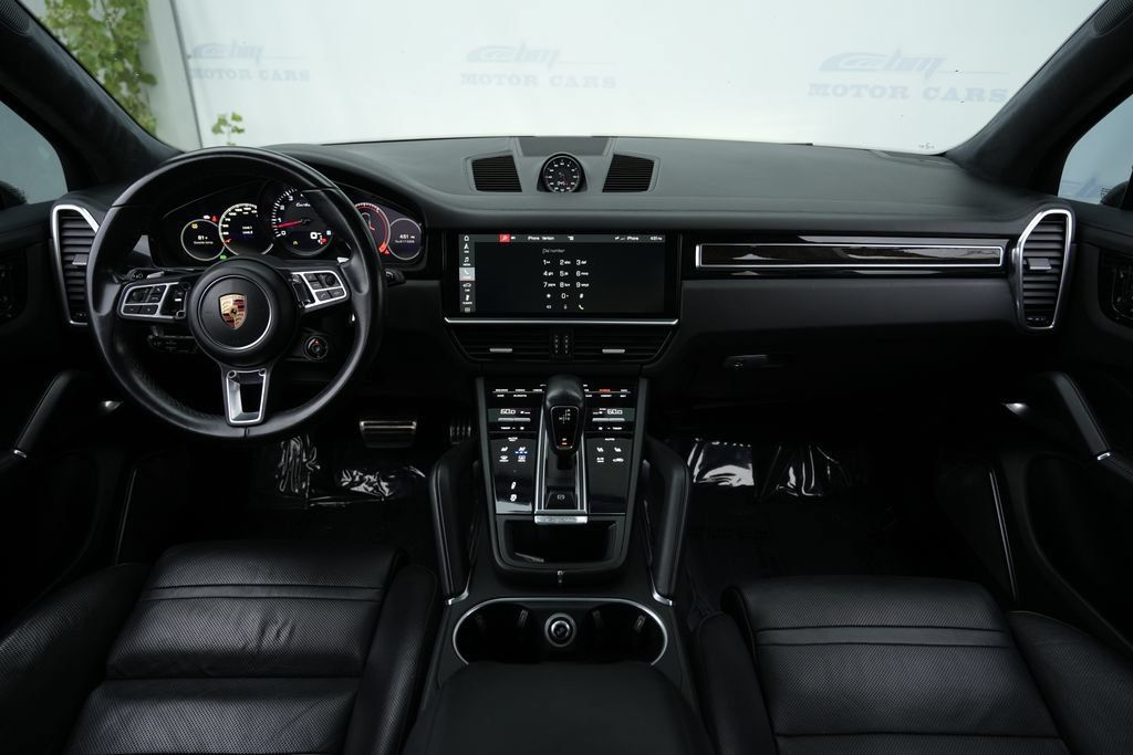 Used 2019 Porsche Cayenne Turbo AWD/4WD image 76