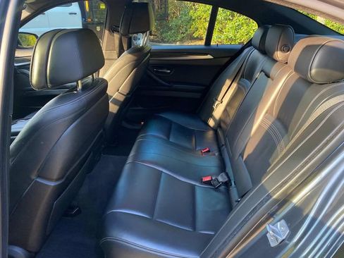 Used 2016 BMW 550i xDrive Sedan image 9