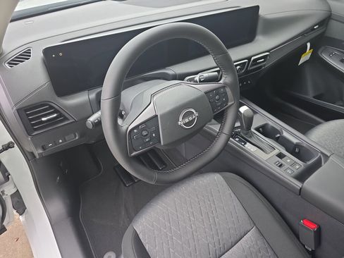 New 2026 Nissan Sentra SV FWD image 6