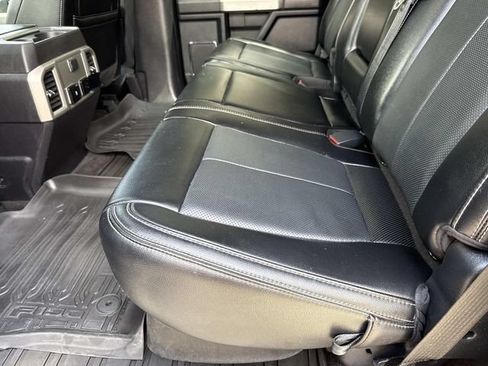 Used 2020 Ford F150 Lariat AWD/4WD image 22