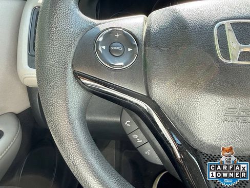 Used 2018 Honda HR-V LX image 19