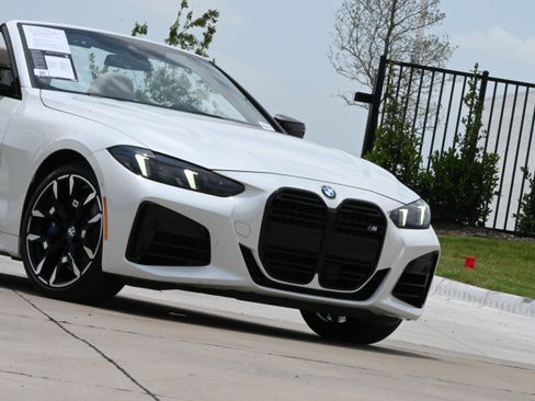 Used 2025 BMW 440i xDrive Convertible w/ Premium Package AWD/4WD image 37