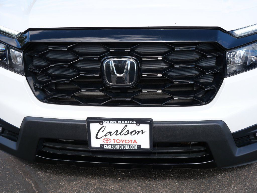 Used 2023 Honda Passport Elite image 9