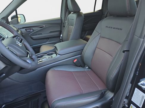 New 2026 Honda Ridgeline Black Edition image 16