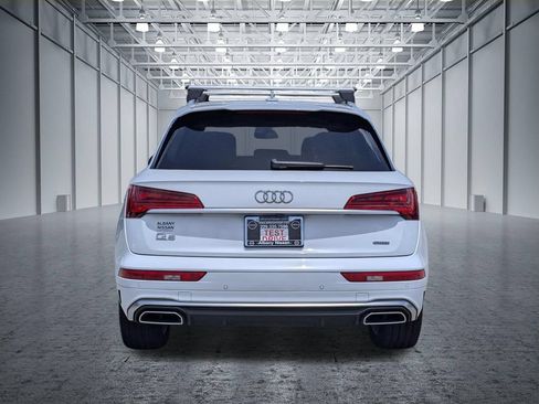 Used 2022 Audi Q5 2.0T Premium Plus w/ Premium Plus Package AWD/4WD image 10
