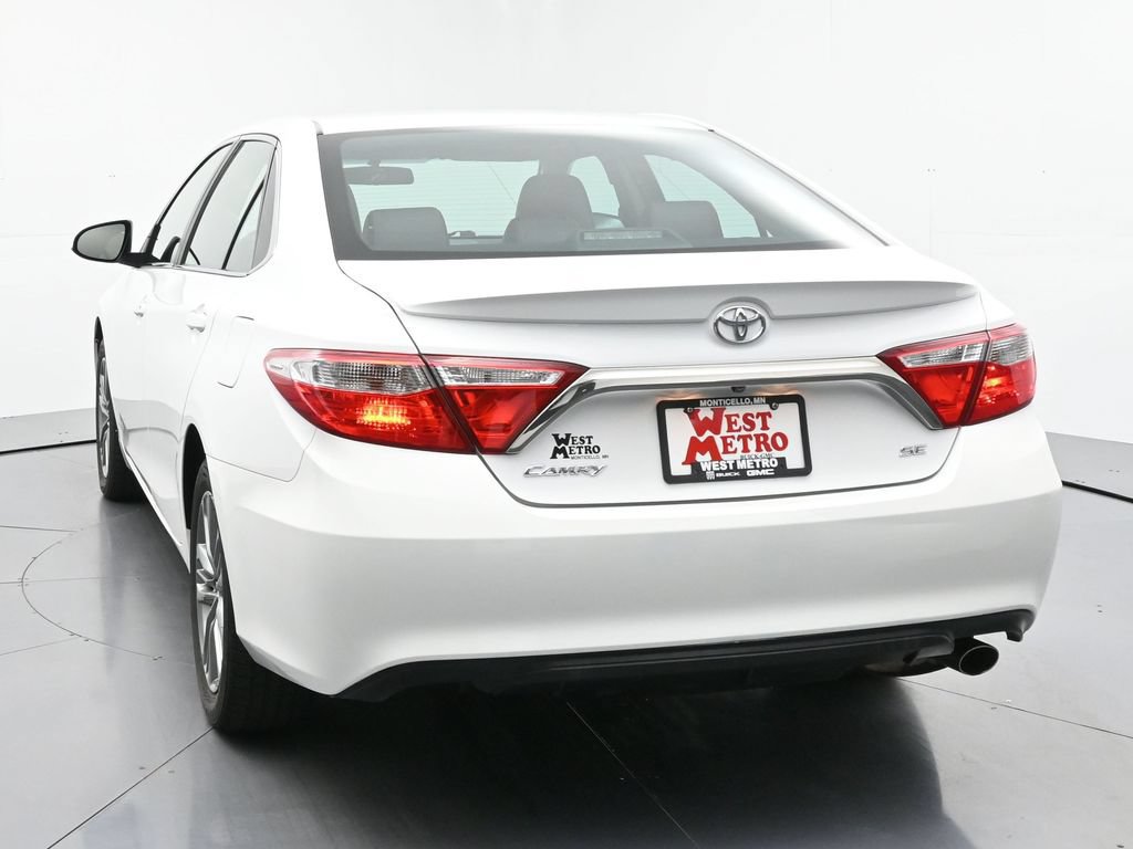 Used 2017 Toyota Camry SE FWD image 25
