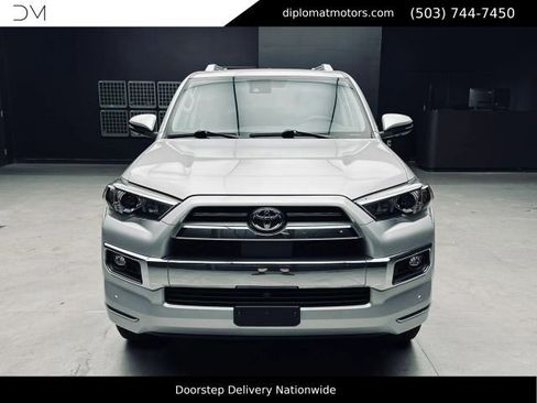 Used 2023 Toyota 4Runner Limited AWD/4WD image 11