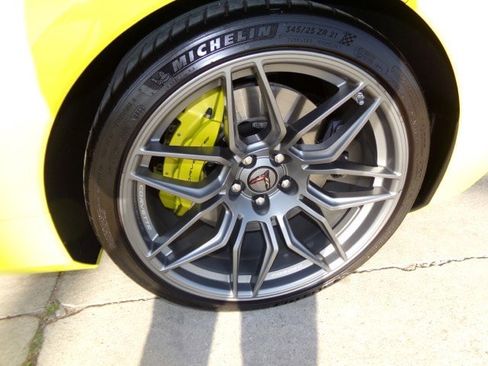 Used 2024 Chevrolet Corvette Z06 image 11